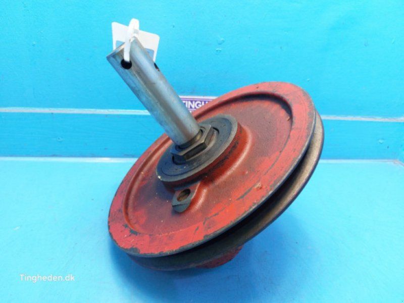 Massey Ferguson 307