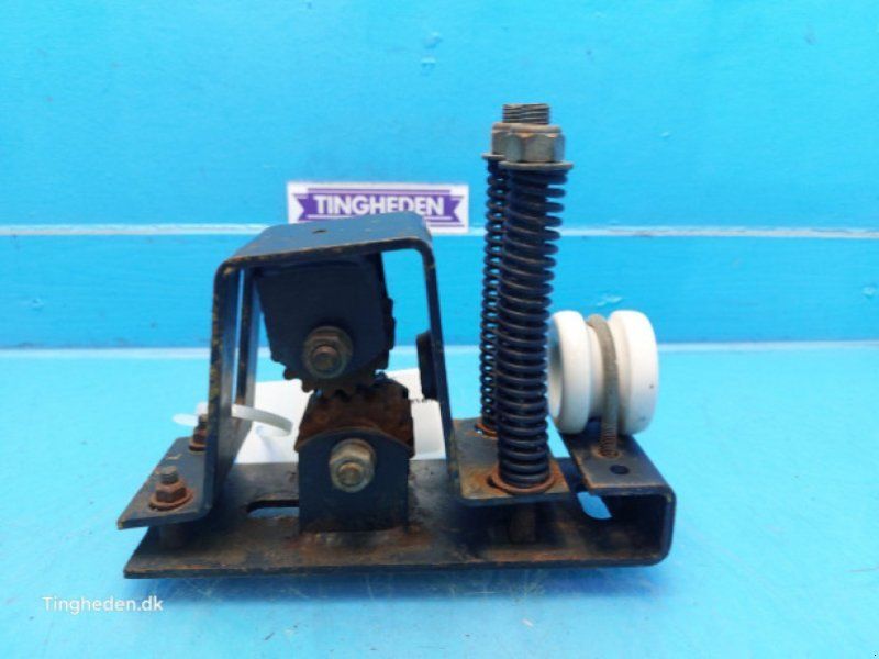 New Holland 4860