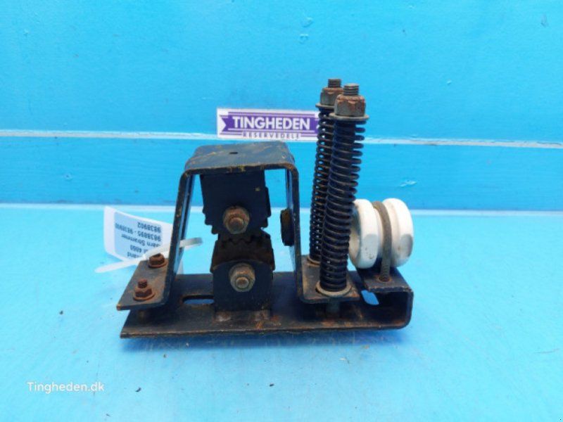 New Holland 4860