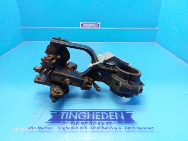 New Holland 4860