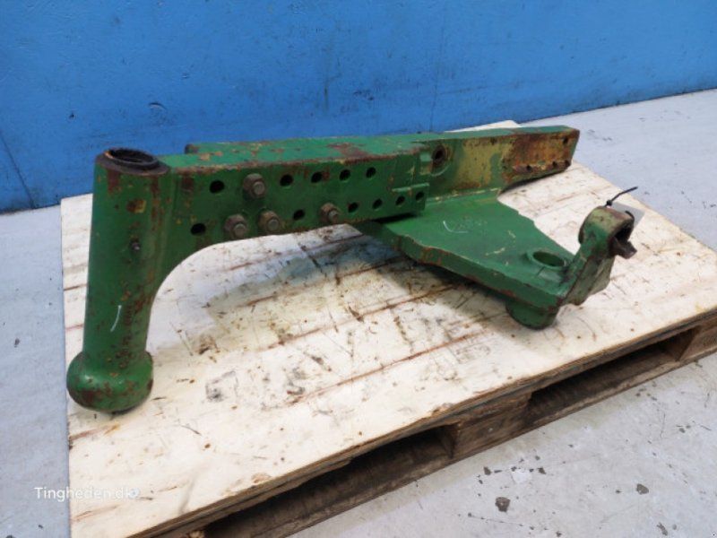 John Deere 2040