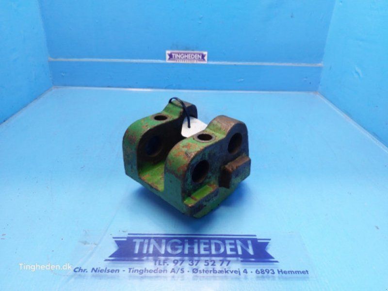 John Deere 4040