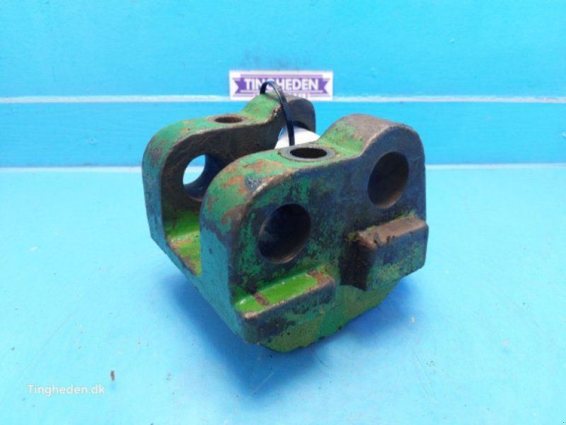 John Deere 4040