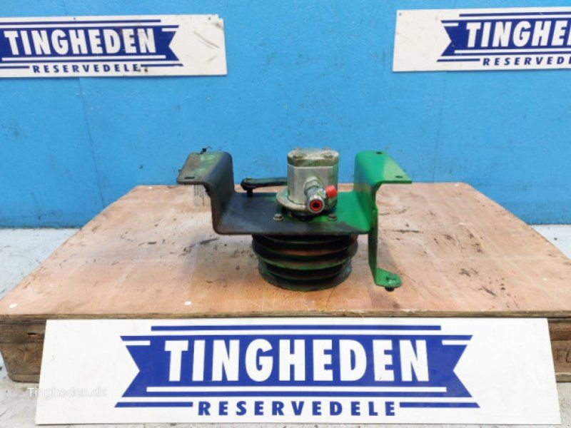 John Deere T660I