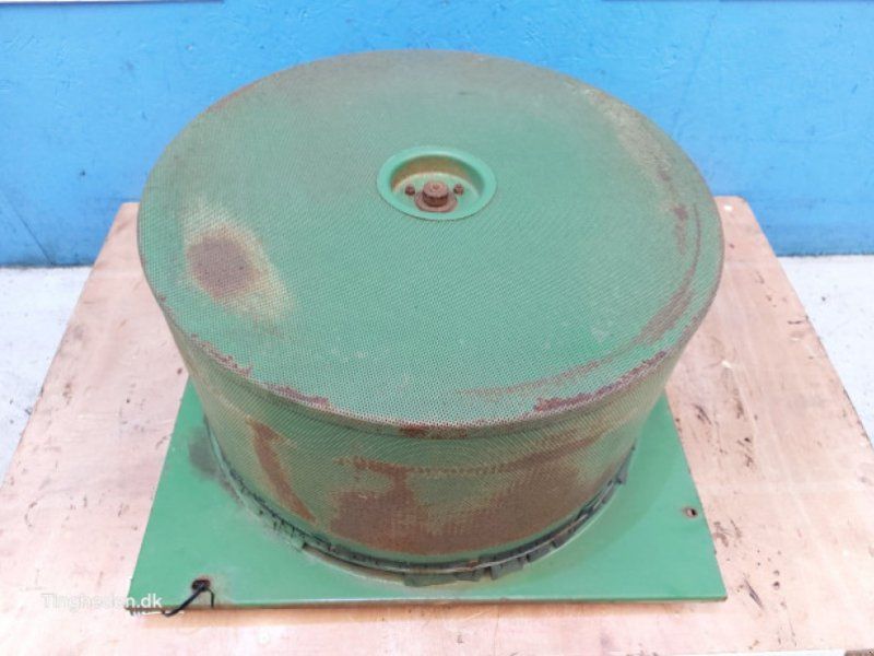 John Deere 1065
