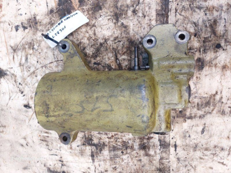John Deere 2141