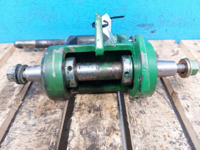 John Deere T660i