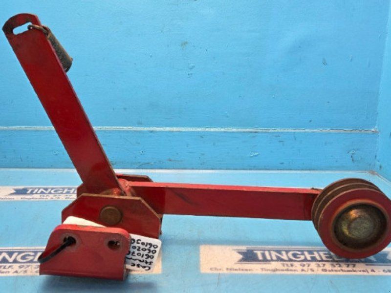 Case CF80