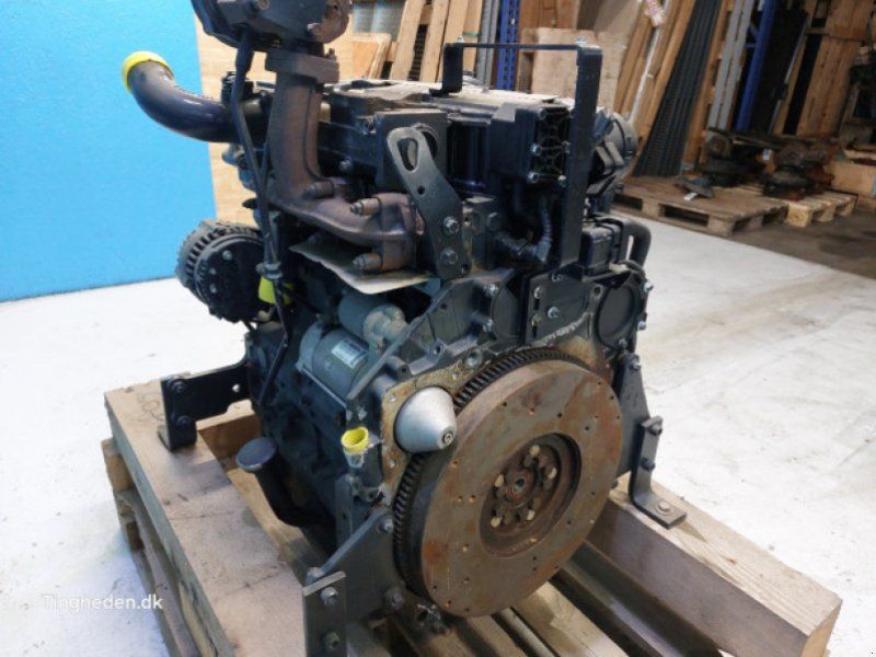 Deutz TCD2012L042V