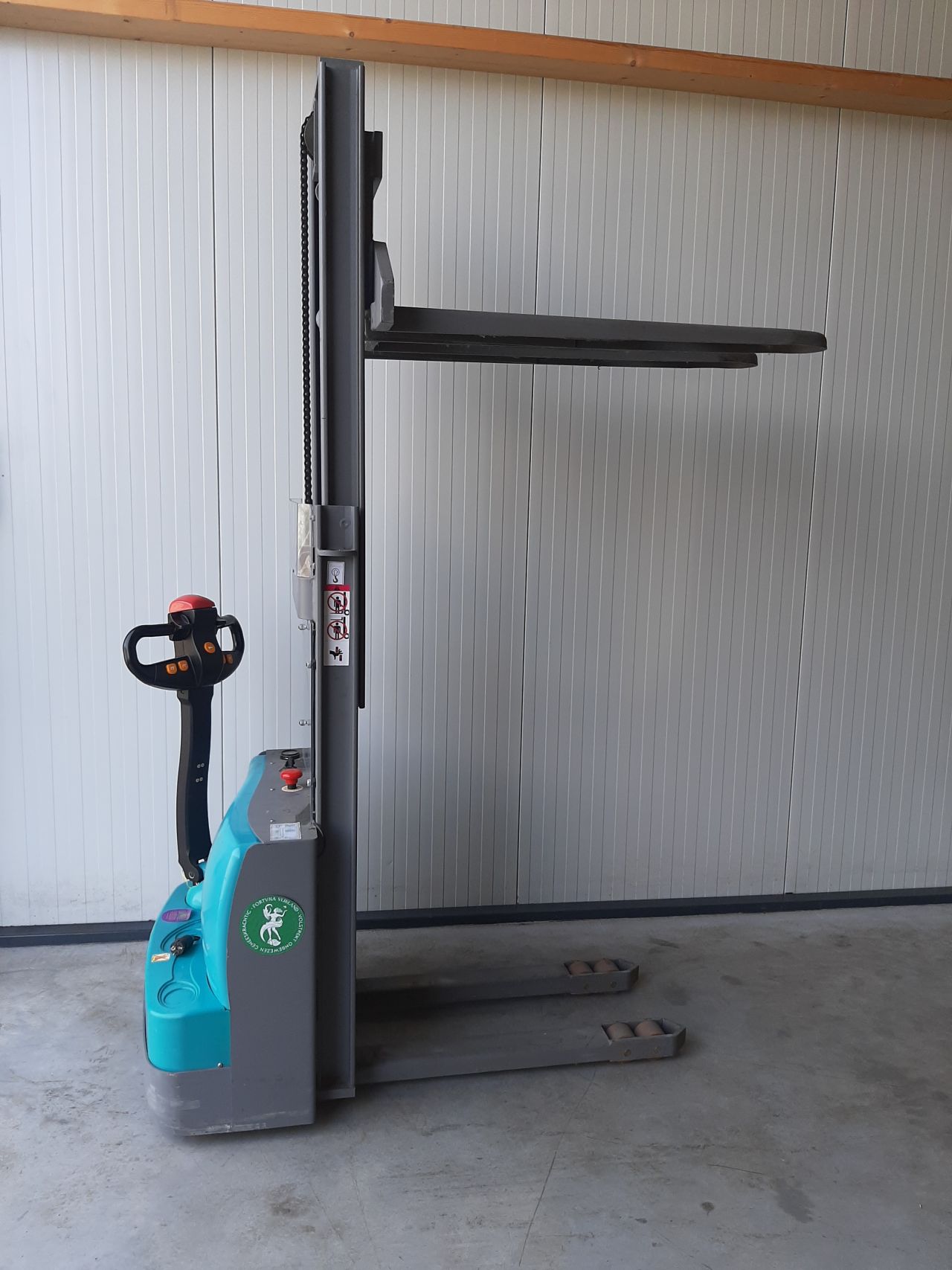 Accu defect? reparatie, inruil inkoop defecte machine`s