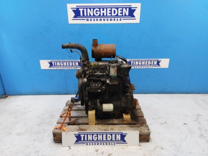 Massey Ferguson 4.248