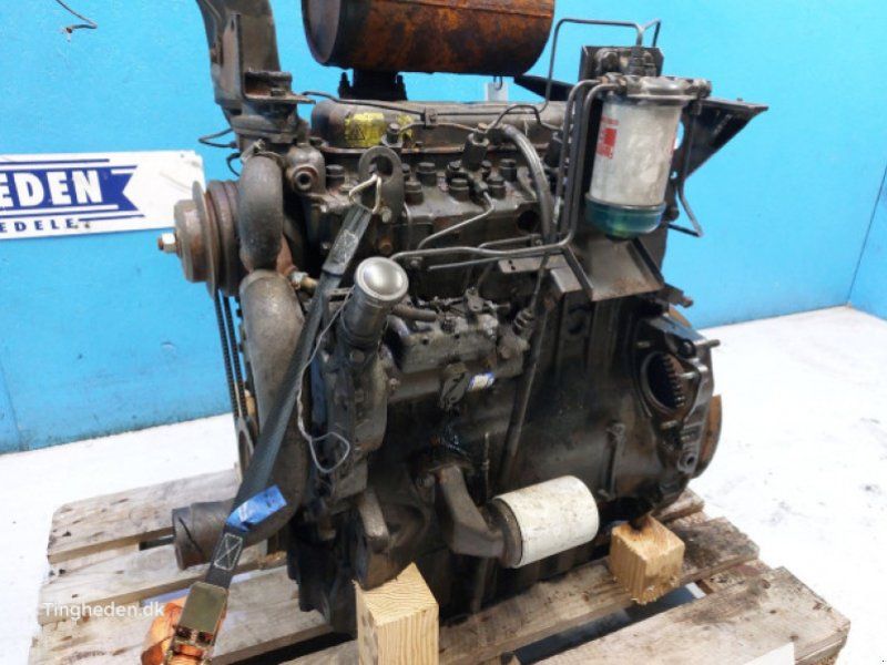 Massey Ferguson 4.248