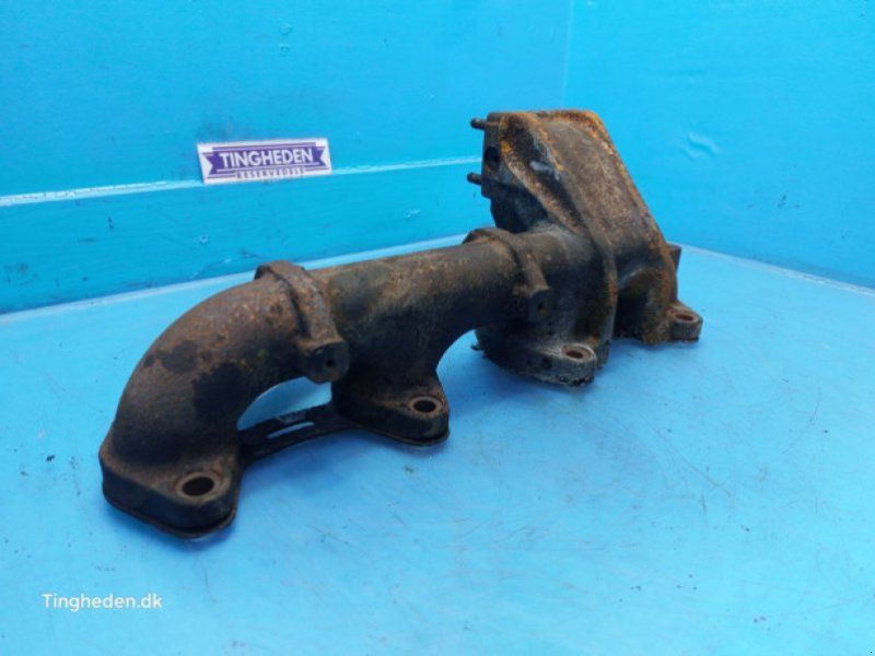 New Holland F4DFE414Z