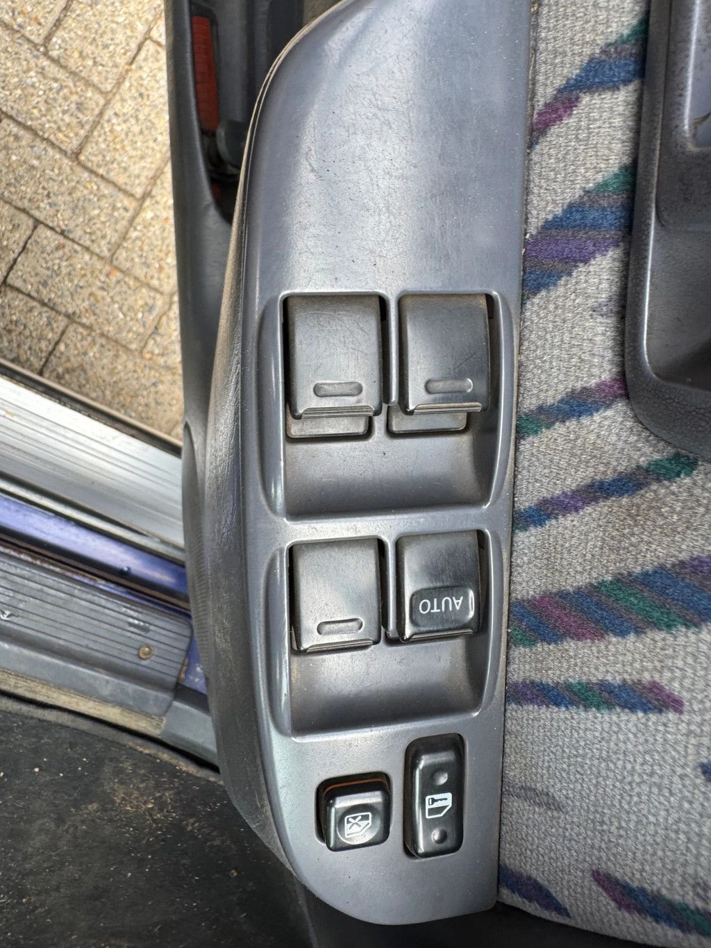 Toyota Land Cruiser **LONG CHASSIS-AIRCO**