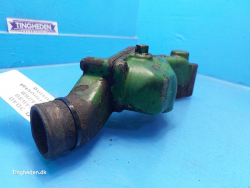 John Deere 3040