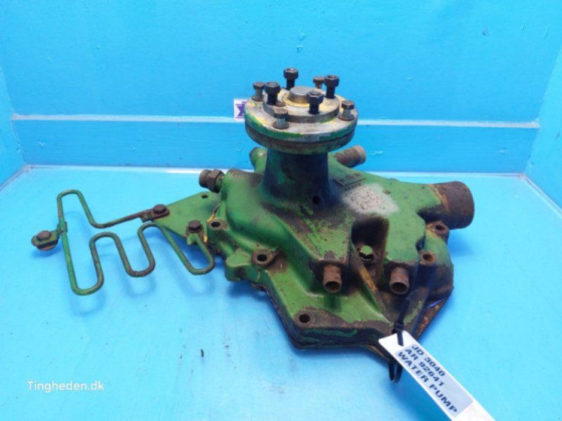 John Deere 3040
