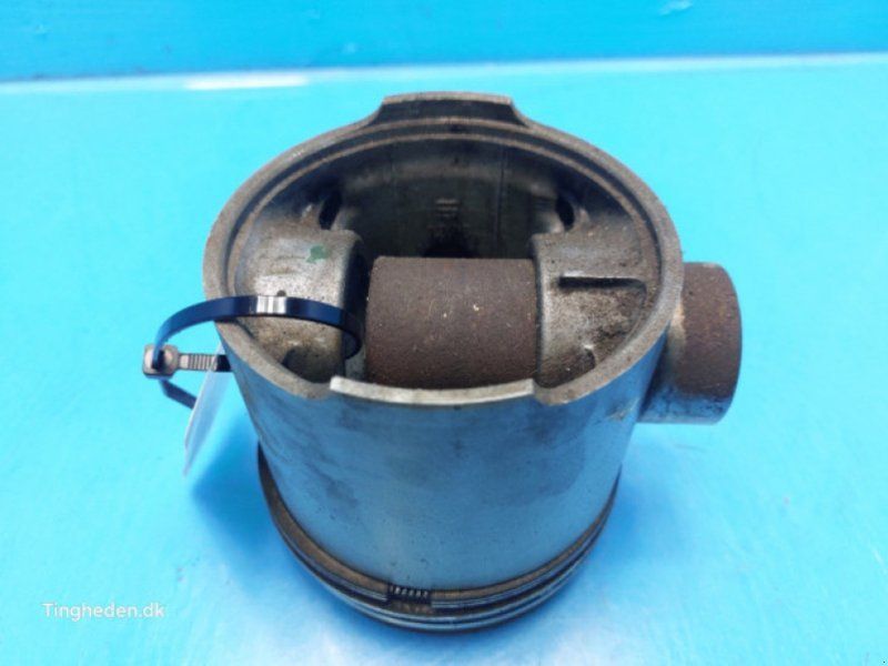 Ford 678 HT