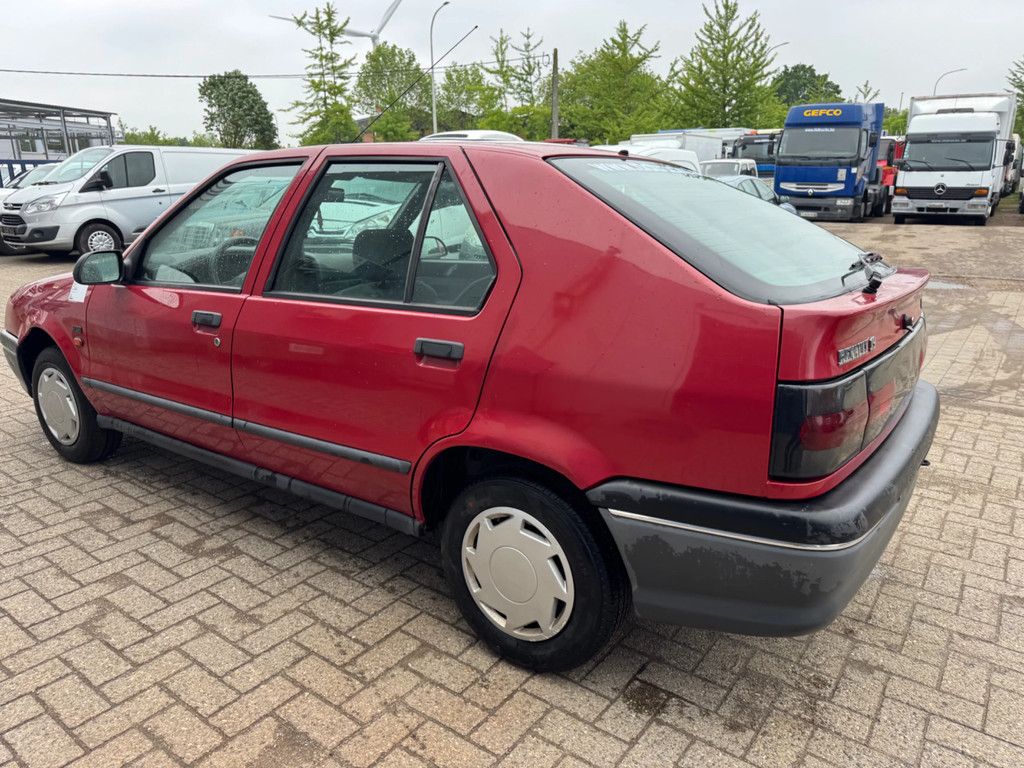 Renault 19 **BELGIAN CAR-69000KM**