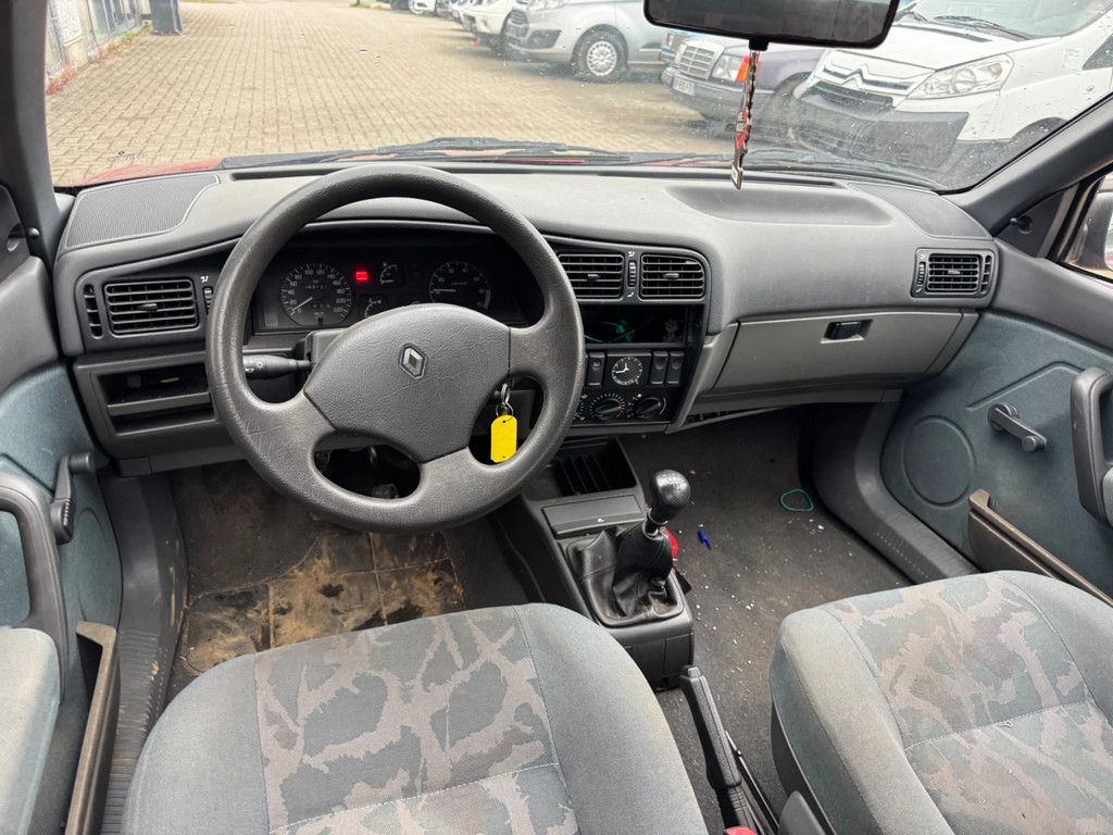 Renault 19 **BELGIAN CAR-69000KM**