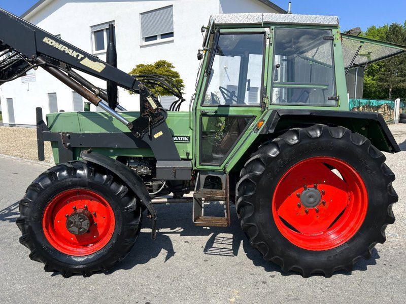 Fendt 308 LS Turbomatik mit Frontlader