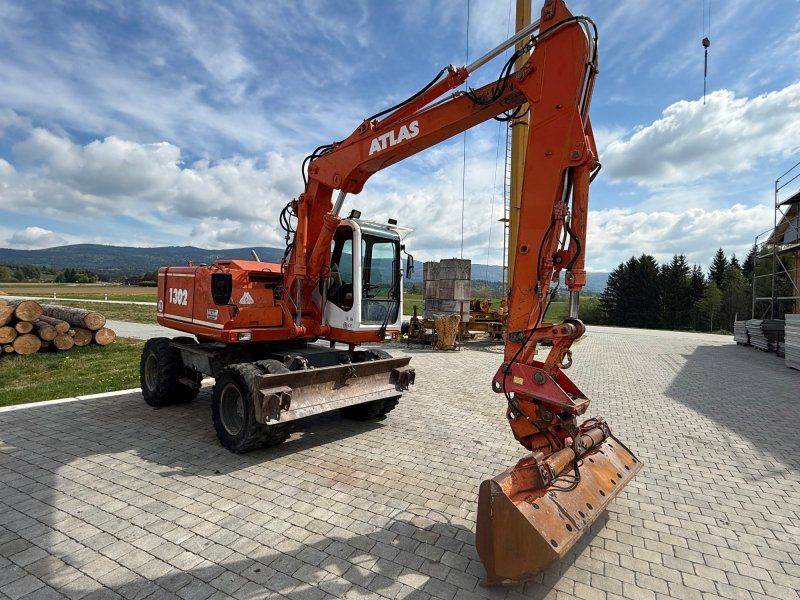 Atlas AB 1302