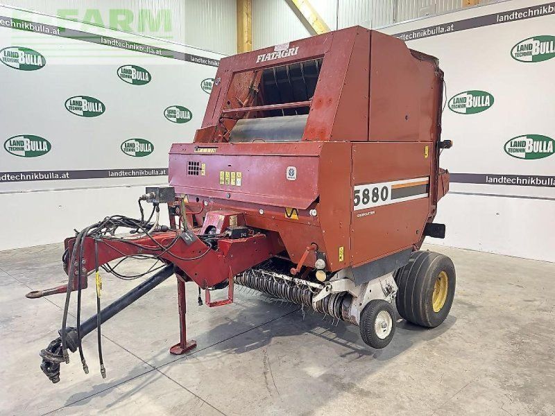 Fiat 5880 cropcutter