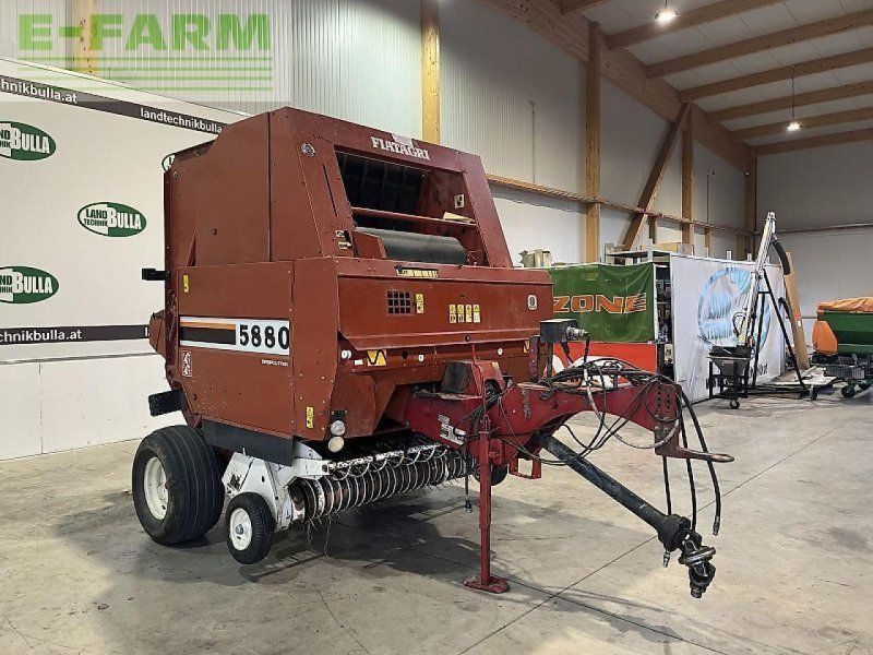 Fiat 5880 cropcutter
