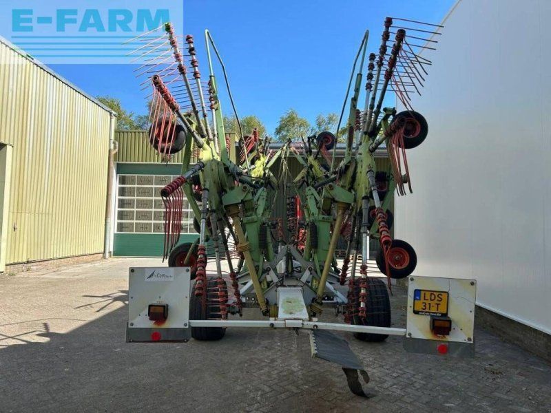 Claas liner 3000