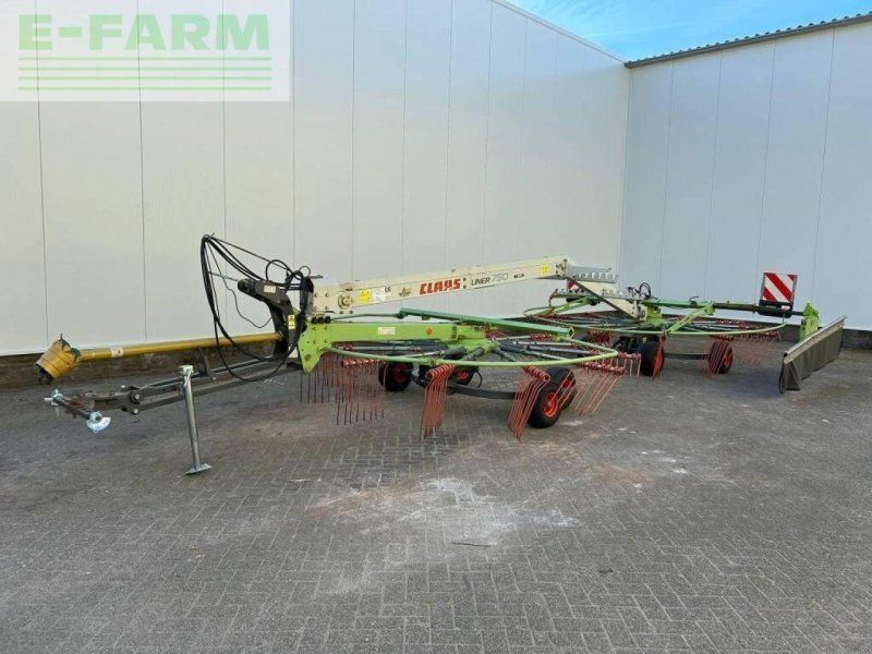 Claas liner 750