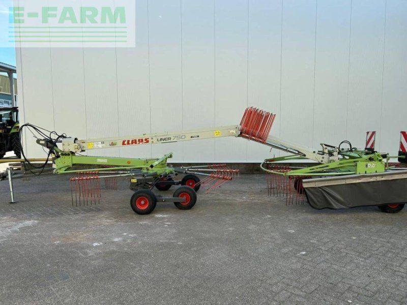 Claas liner 750