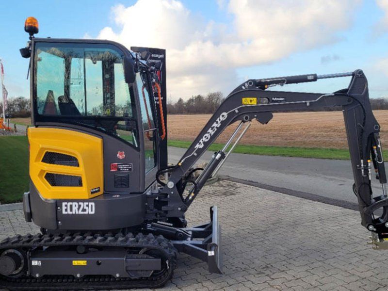 Volvo ECR25D
