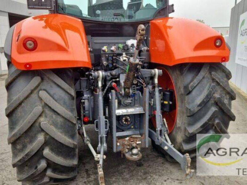 Kubota M7153