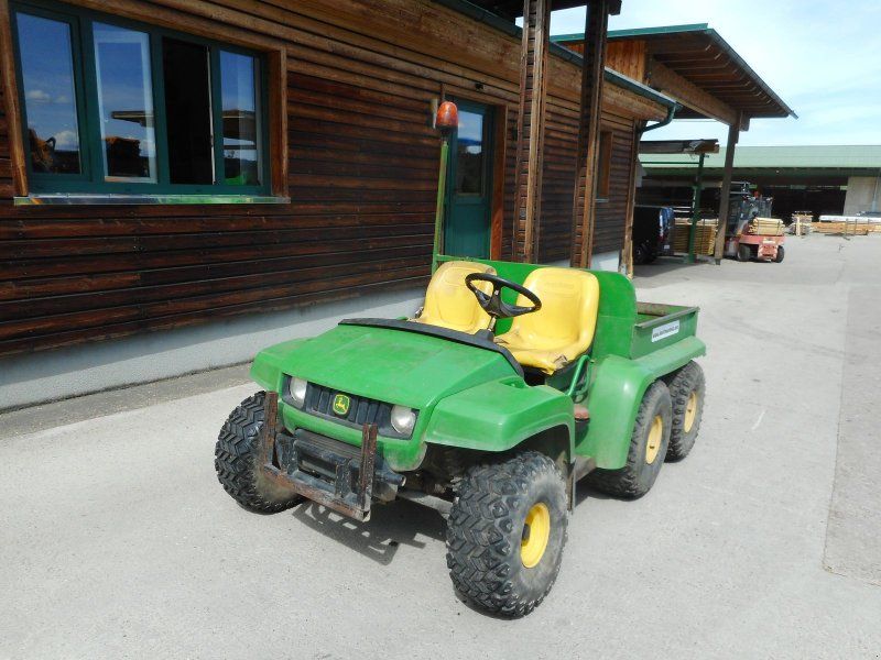 John Deere GATOR 6x4D mit elektr. Kipper ( 3 Achser )