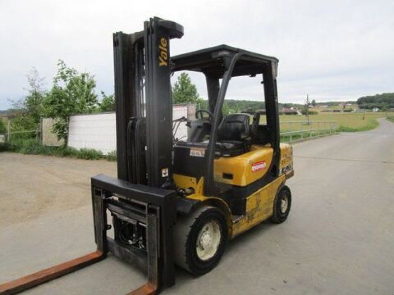 Yale 3T Tripl-Freihub 4,9m + ZINKENVERSTELLER