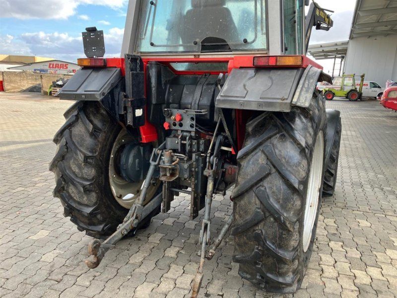 Massey Ferguson 387