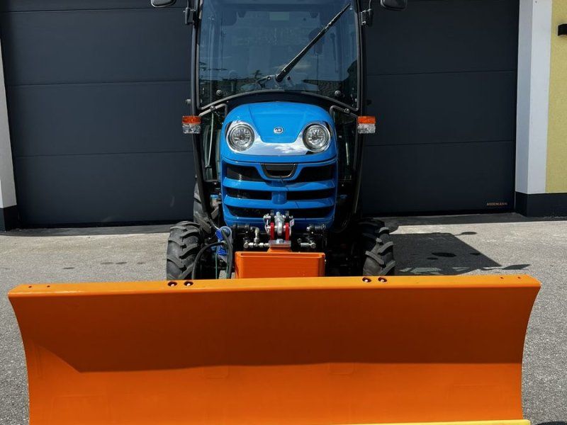 LS Tractor XJ 25 HST SNOW-LINE