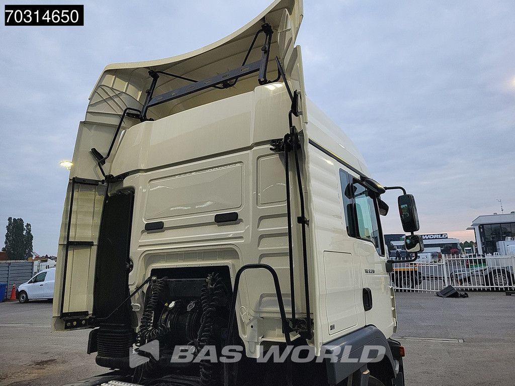 MAN TGL TGL 12.250 4X2 LX Mega NL-Truck