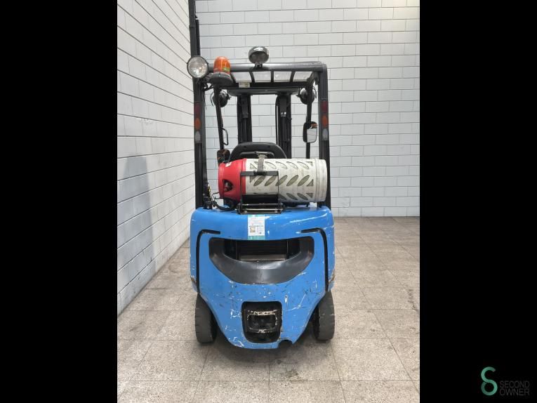 Heftrucks LPG Nissan P 1 D 1 A 15 LQ 2013