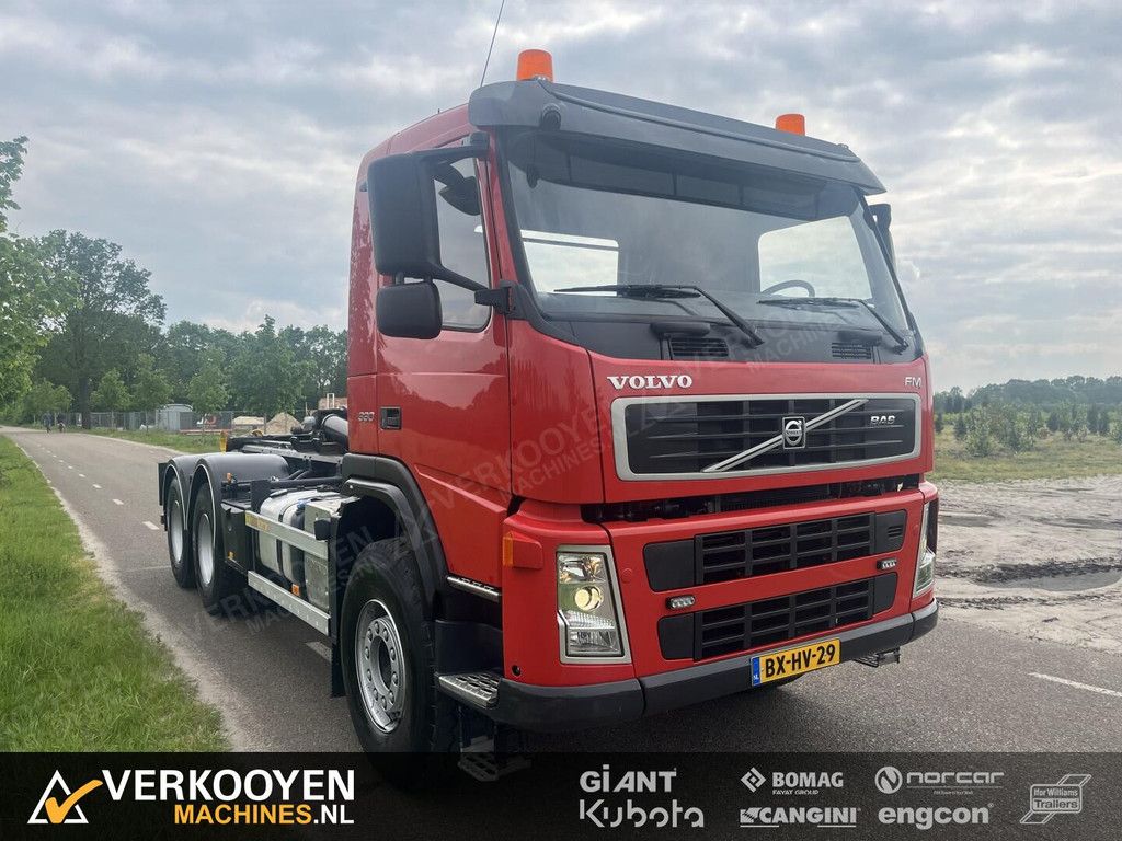 2010 Volvo FM 330 6x4 Haakarm 21T Euro5 VT871