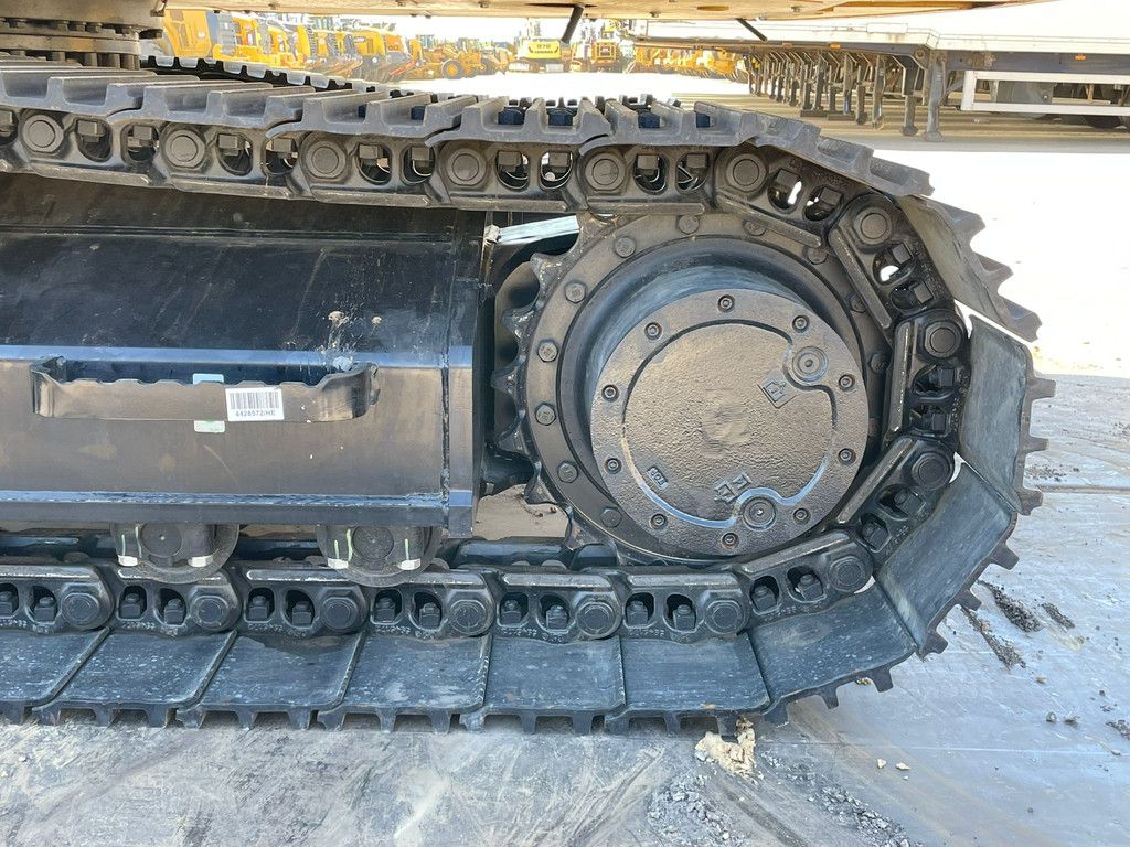 Caterpillar 323D3