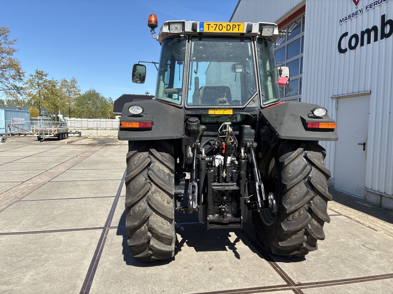 Massey Ferguson 6255