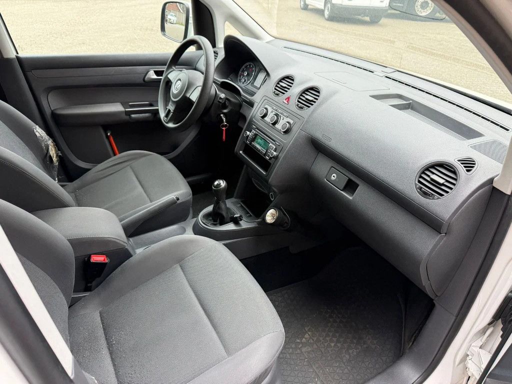 Volkswagen Caddy Life 5 Zits Airco Cruise Trekhaak APK/TUV 08-2026