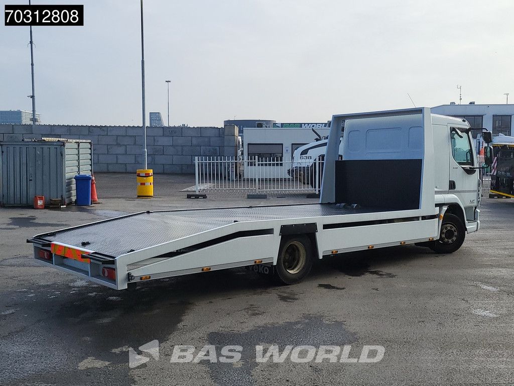 DAF LF LF 220 4X2 12 tons Machine transporter Winch Ramps Manual Euro 6