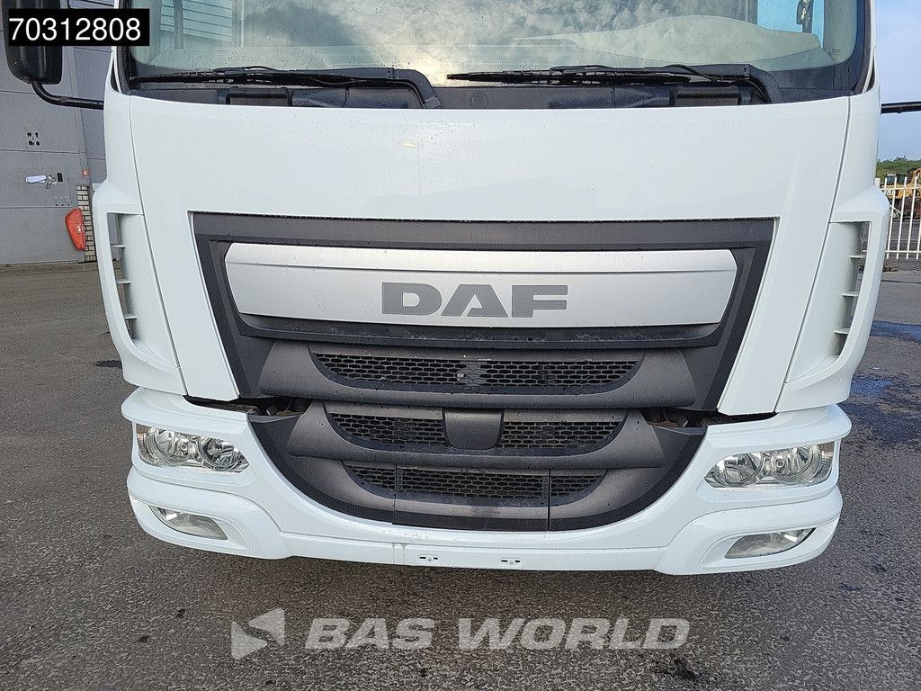 DAF LF LF 220 4X2 12 tons Machine transporter Winch Ramps Manual Euro 6