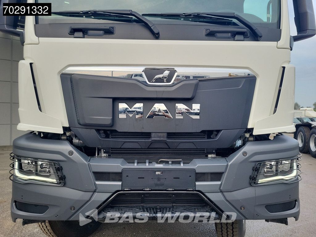 MAN TGS 40.400 6X4 NEW CHASSIS! Steelsuspension Big-Axle Automatic Euro 2