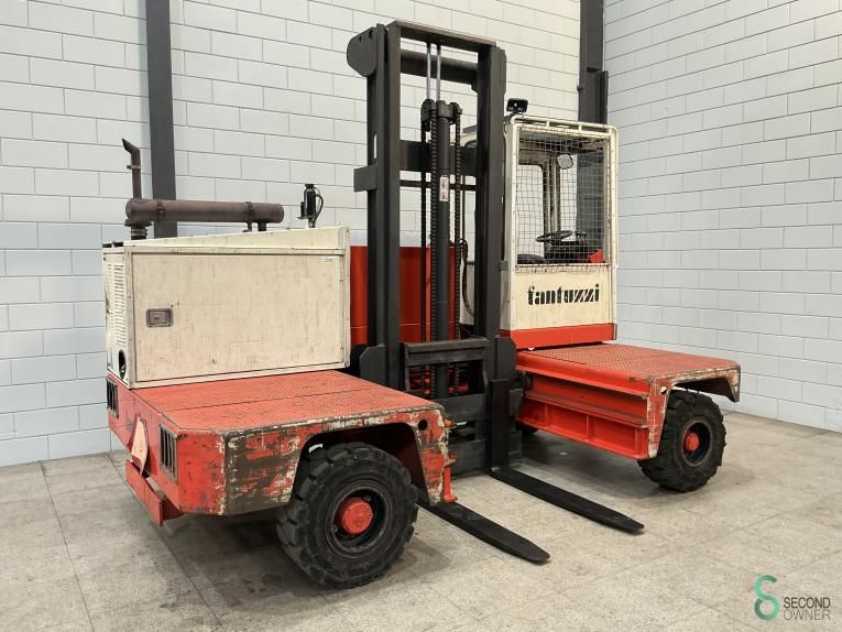 Side loaders Diesel Fantuzzi SF40L 1995