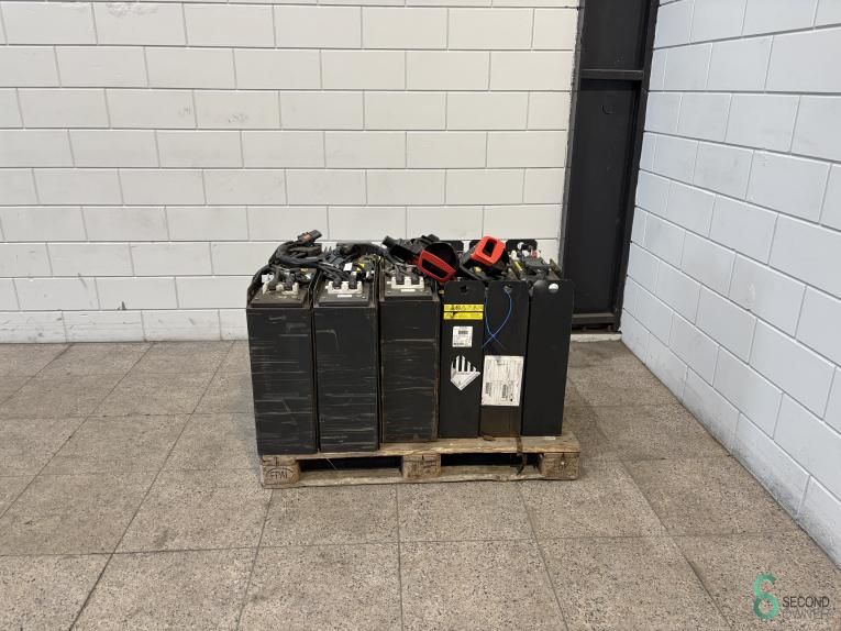 Batteries Electric Still Li-Ion Battery 2019