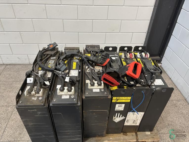 Batteries Electric Still Li-Ion Battery 2019