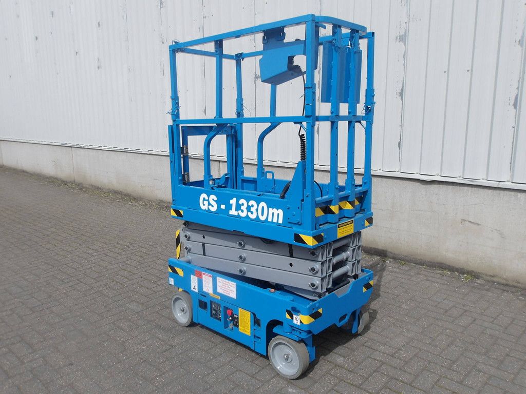 Scissor Lift Genie GS-1330M 5.90m Electric 2020