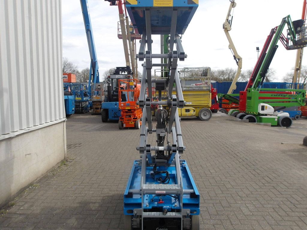 Scissor Lift Genie GS-1330M 5.90m Electric 2020